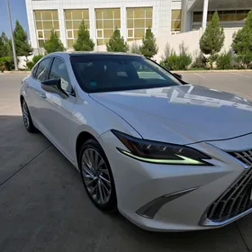 Lexus ES 350 2021
