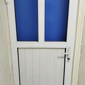 пластик гапы дверь эшик