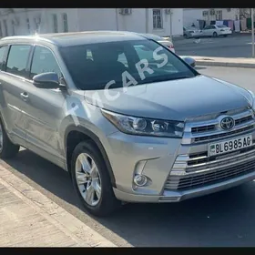 Toyota Highlander 2017