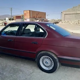 BMW 535 1990