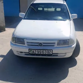 Opel Astra 1992