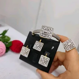 erevan model komplekt bijuter