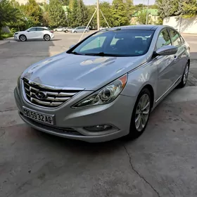 Hyundai Sonata 2012