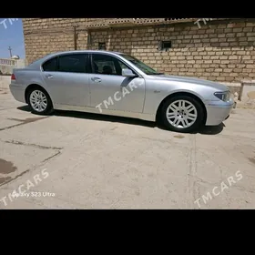 BMW 745 2002