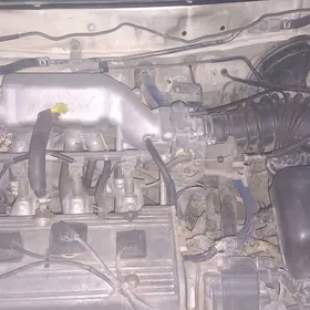 Toyota Corolla 2000