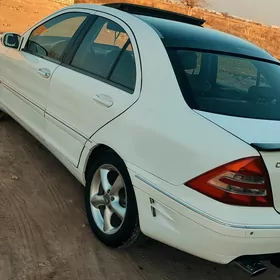 Mercedes-Benz C-Class 2003