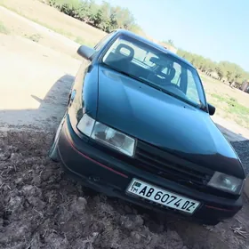 Opel Vectra 1992
