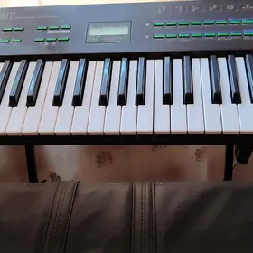 YAMAHA DX 21
