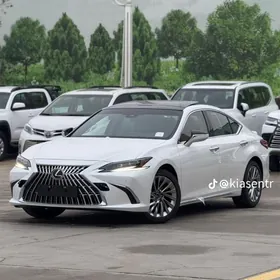 Lexus ES 350 2025