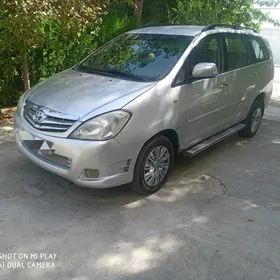 Toyota Sienna 2010