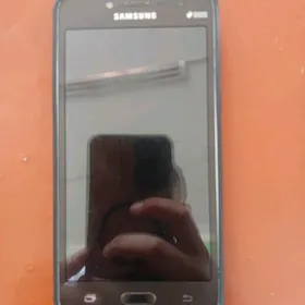 Telefon