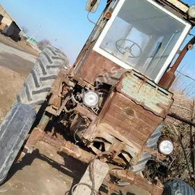 MTZ T-28 1986
