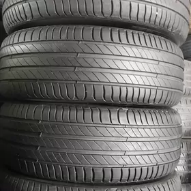 215 55 17 MICHELIN