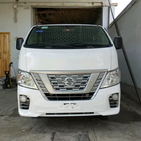 Nissan Urvan 2020