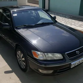 Toyota Camry 2001