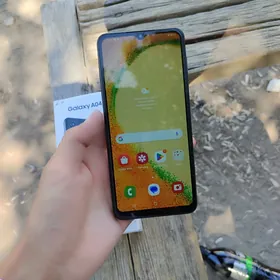 Samsung A04s