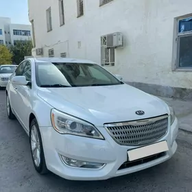 Kia Cadenza 2013