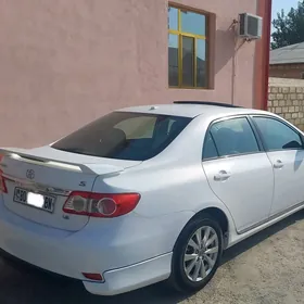 Toyota Corolla 2011