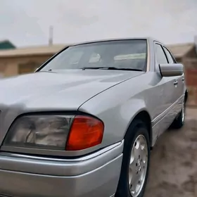 Mercedes-Benz C-Class 1994