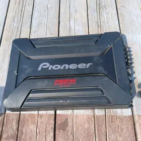 PIONEER uselitel 760 w gyssagl