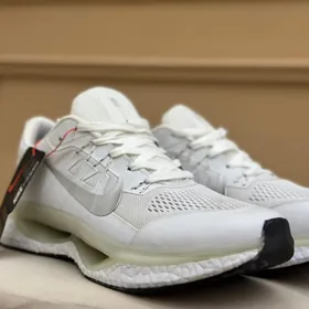 nike ýokari hil