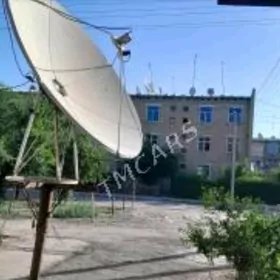 Sputnik antena postawka