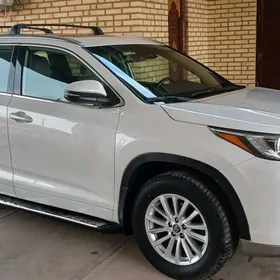 Toyota Highlander 2017