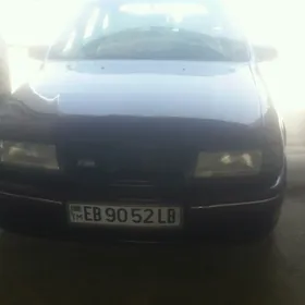Opel Vectra 1992