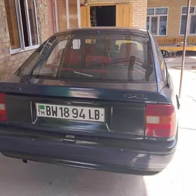 Opel Vectra 1990