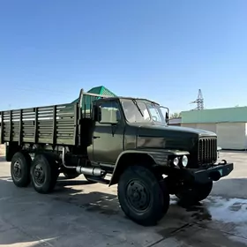 Ural 4320 2004