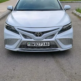 Toyota Camry 2023