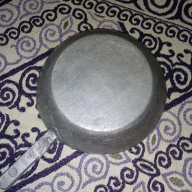 отбеливаю сковородки и казаны