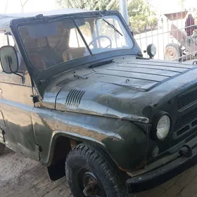 UAZ 469 1990
