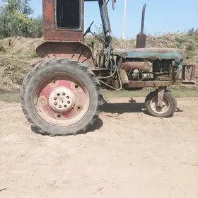 MTZ T-28 1982