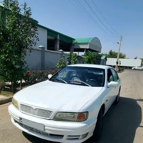 Nissan Maxima 2000