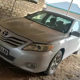 Toyota Camry 2009