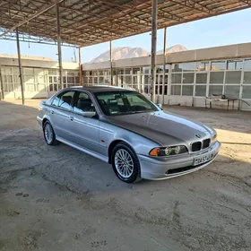BMW 530 2003