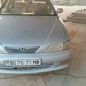 Toyota Vista 1995