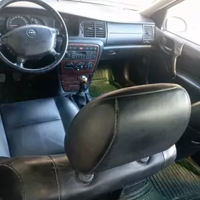 Opel Vectra 2001