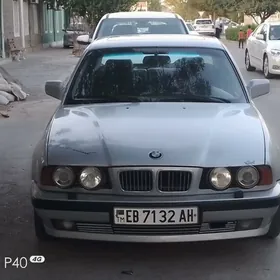 BMW 525 1990