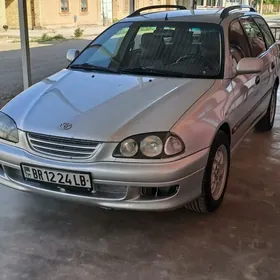 Toyota Avensis 1999