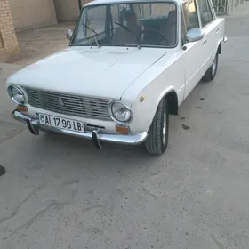 Lada 2103 1980