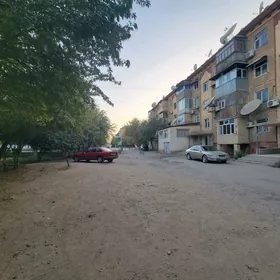  Satlyk jaý 3 etaž 2 kom 