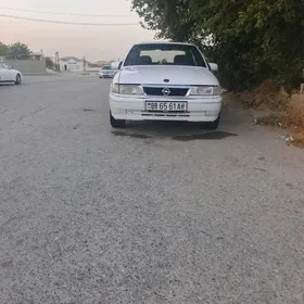 Opel Vectra 1992