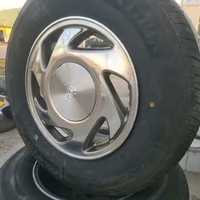 Sienna R15