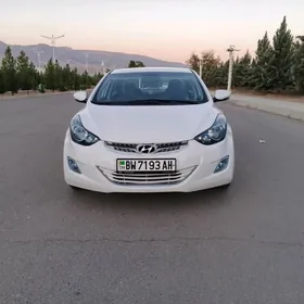 Hyundai Elantra 2011