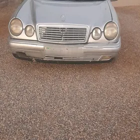 Mercedes-Benz 300E 2006