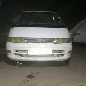 Toyota Previa 1990