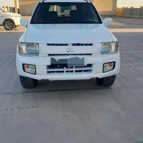 Infiniti QX4 2002
