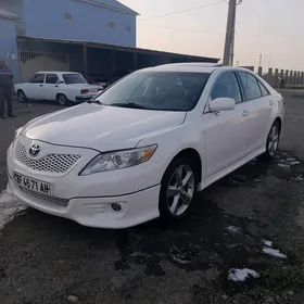 Toyota Camry 2011